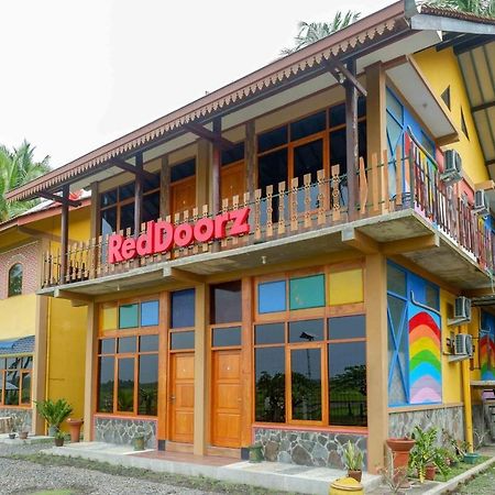 Reddoorz Near Yogyakarta International Airport Hotel Glagah  Luaran gambar